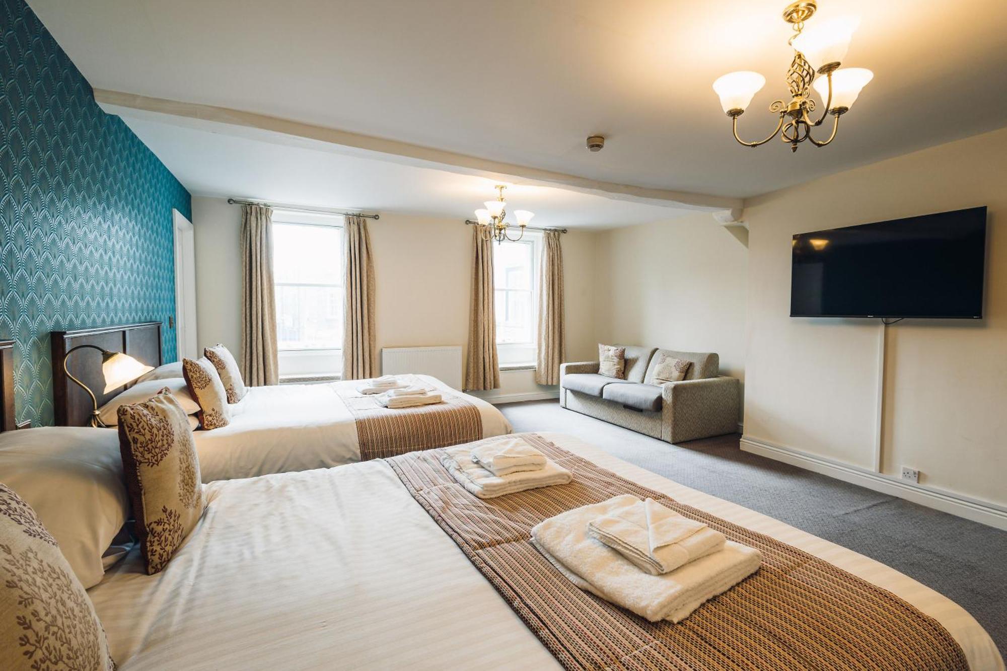 White Lion Royal Hotel Bala Zewnętrze zdjęcie