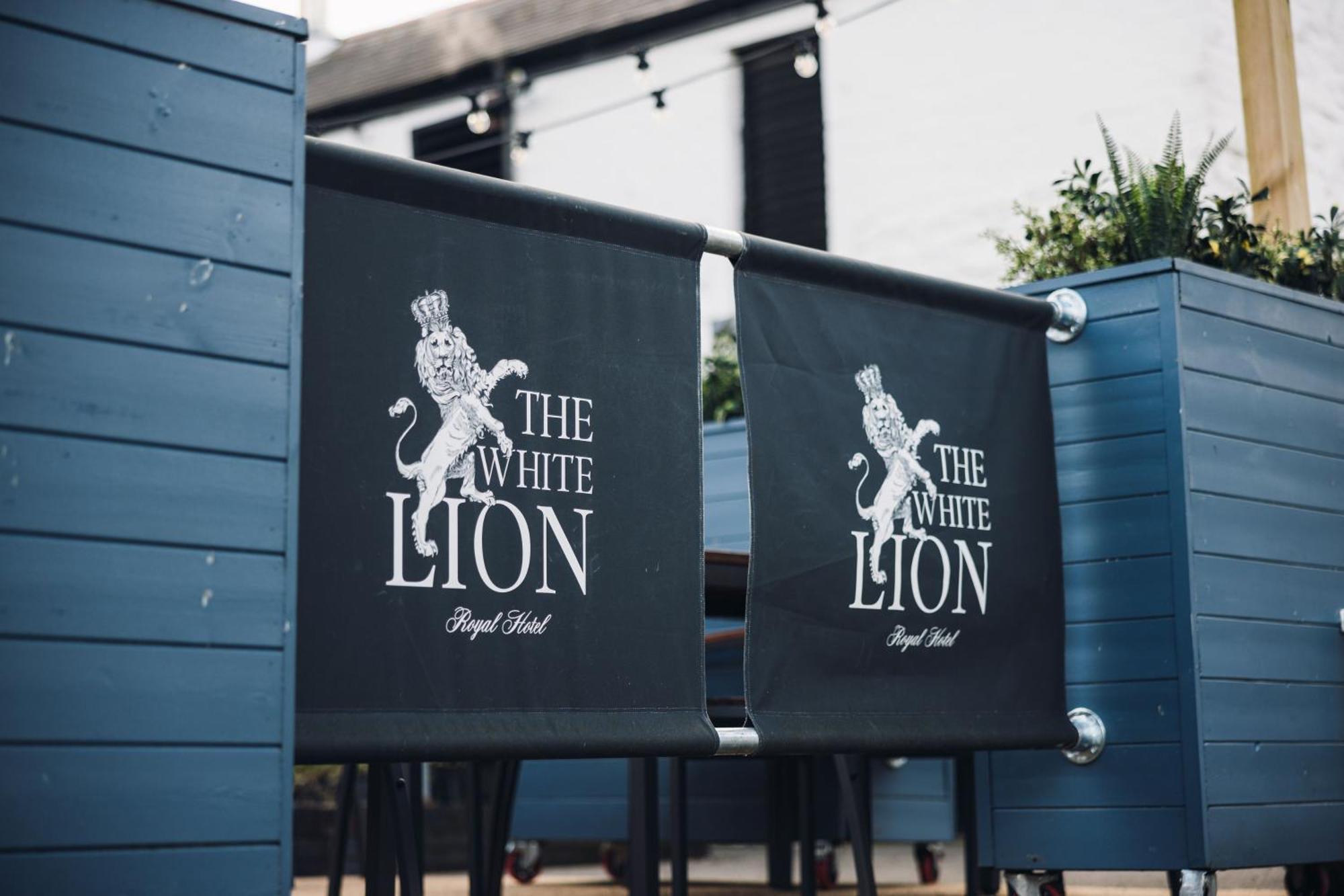 White Lion Royal Hotel Bala Zewnętrze zdjęcie