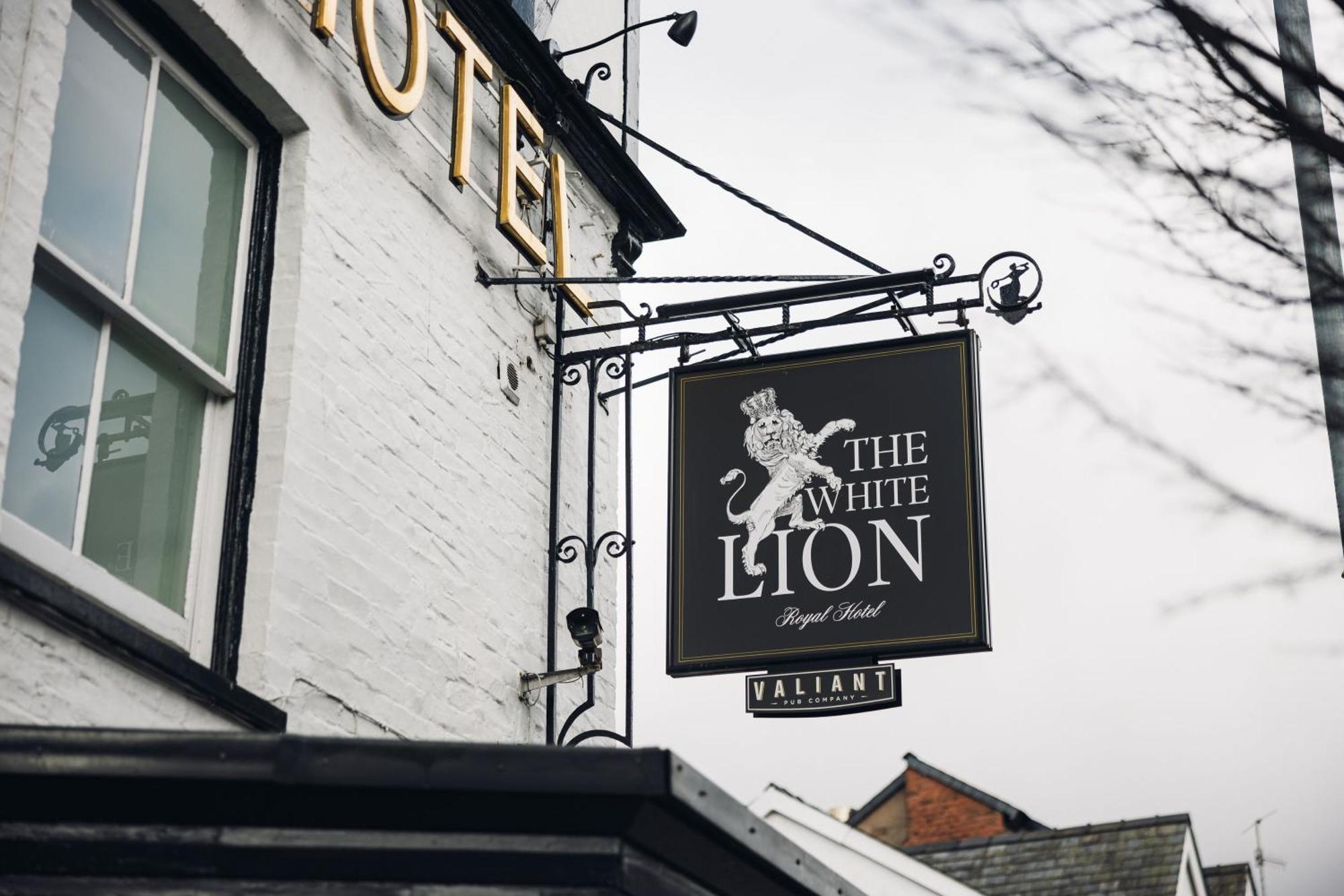 White Lion Royal Hotel Bala Zewnętrze zdjęcie